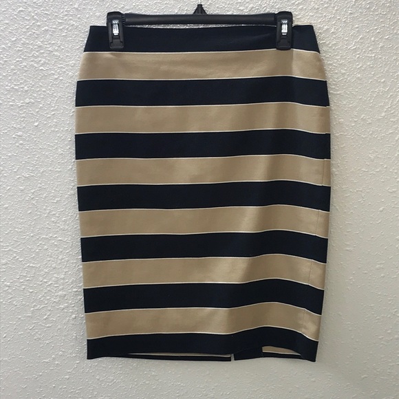 LOFT Dresses & Skirts - LOFT brand Ladies Striped Skirt